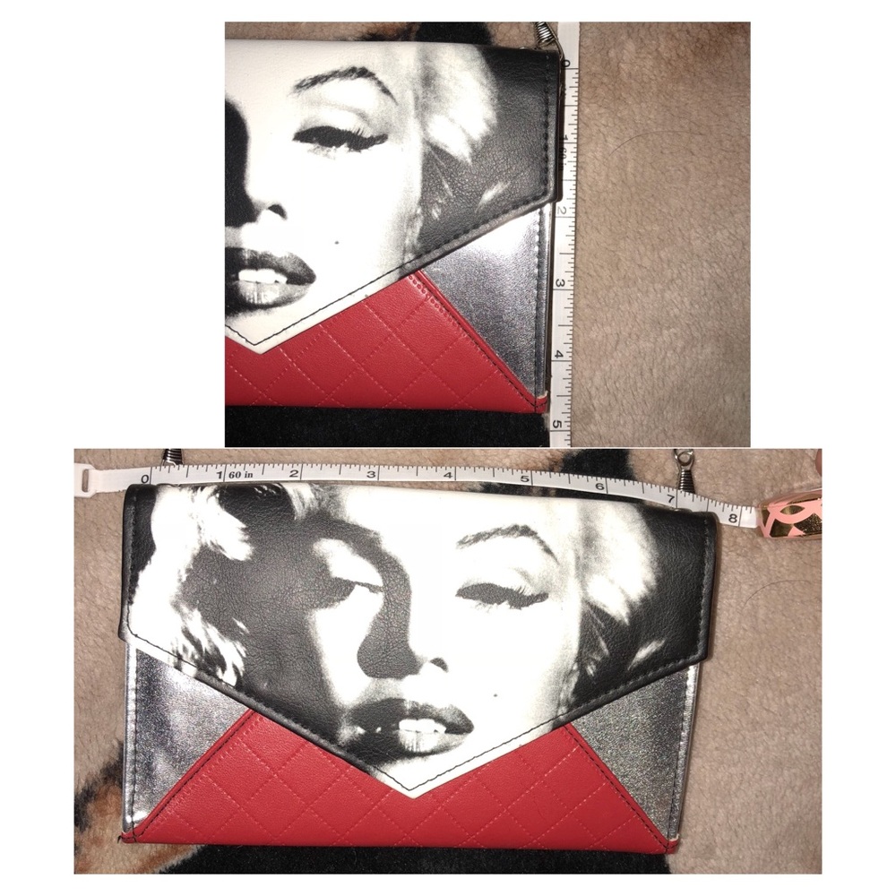 Marilyn Monroe Crossbody
